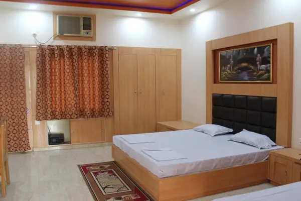 Super Deluxe room at Shree Akhil Bharatiya Ahir Seva Samaj Trust Dwarka